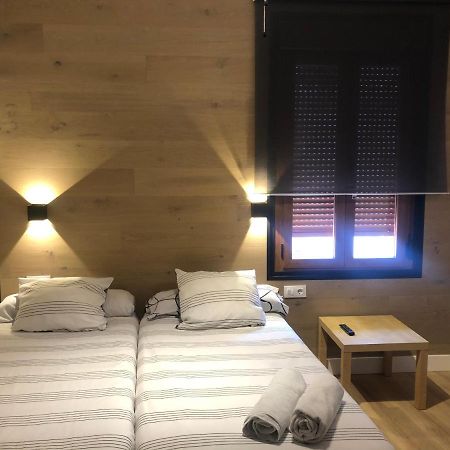 La Capital Del Jerte Apartment Пласенсия Екстериор снимка