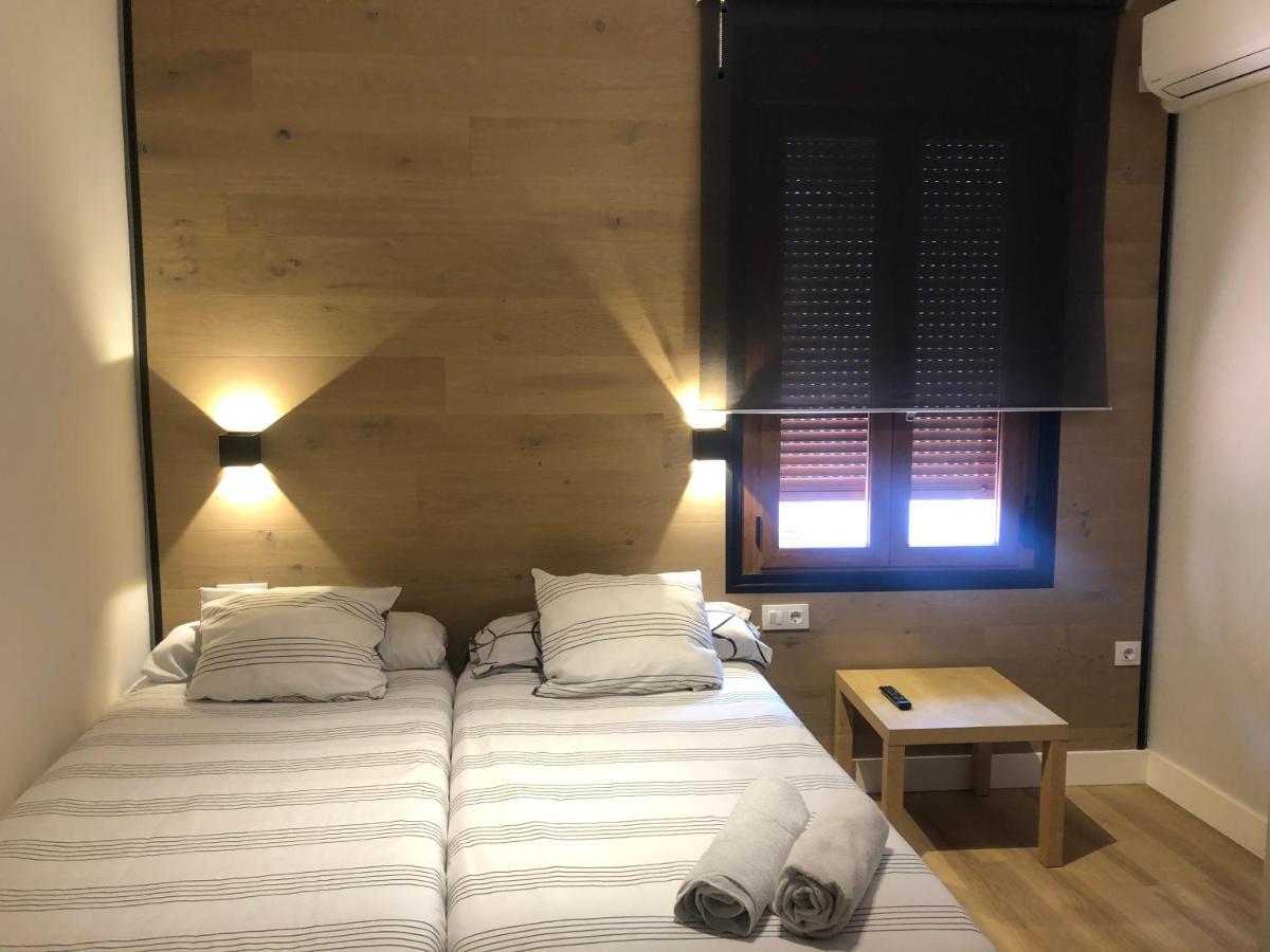 La Capital Del Jerte Apartment Пласенсия Екстериор снимка