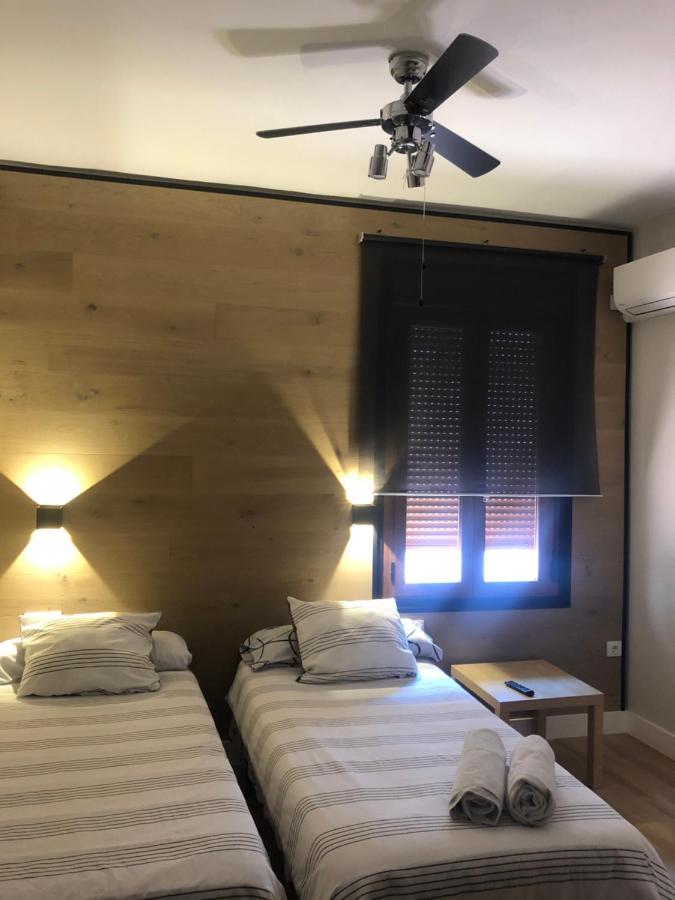 La Capital Del Jerte Apartment Пласенсия Екстериор снимка
